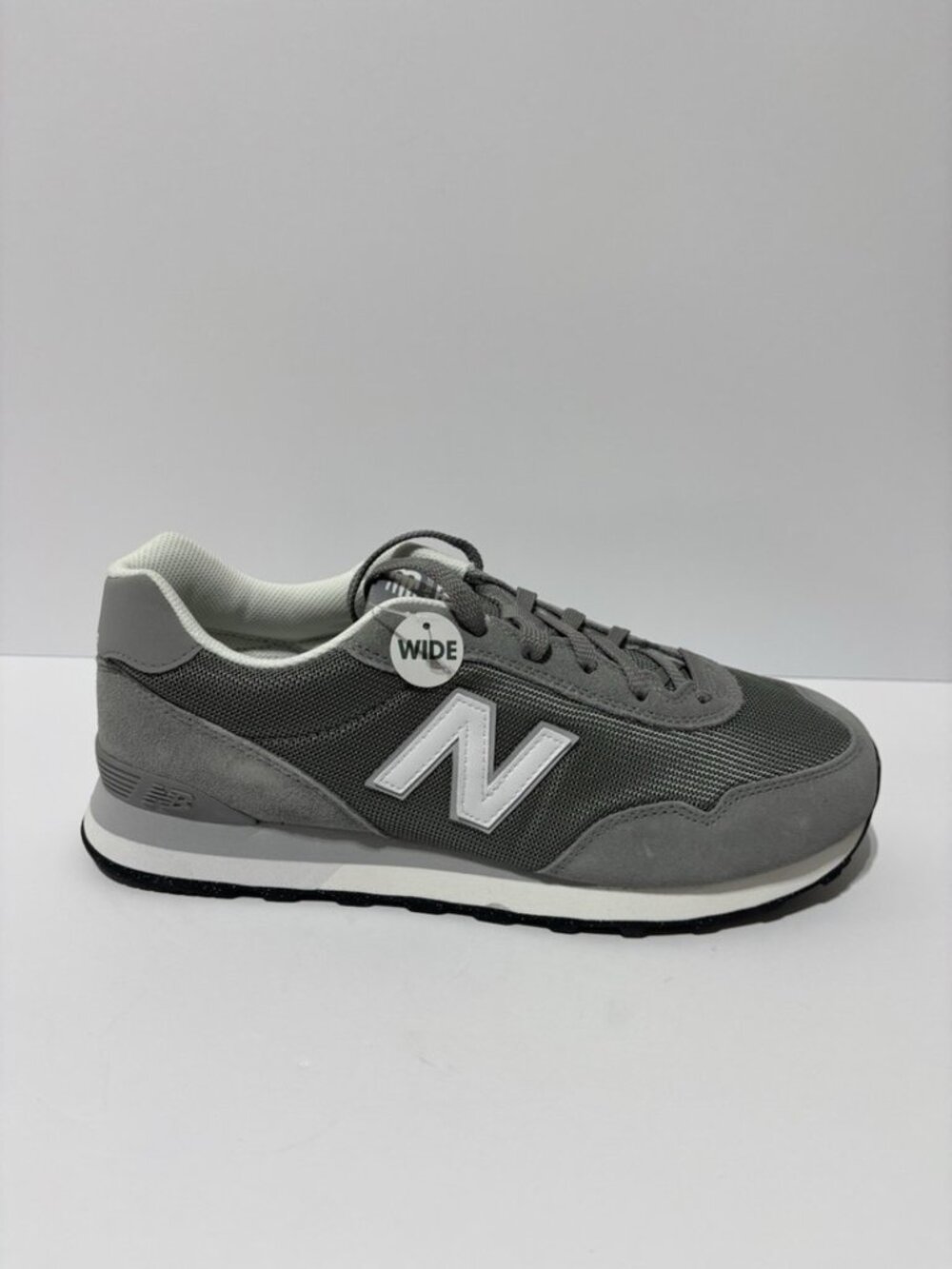 New Balance Men’s 515 V3 Gray Sneakers, Size 11 EEEE